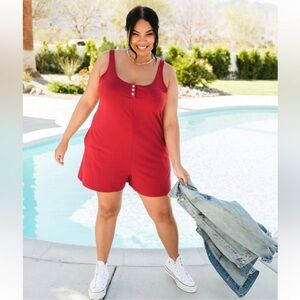 Smash + Tess Shorty Romper in Rompin Red Size XXXL